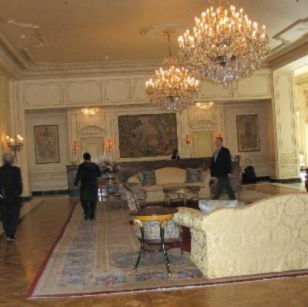 Meet your Posher, Faye